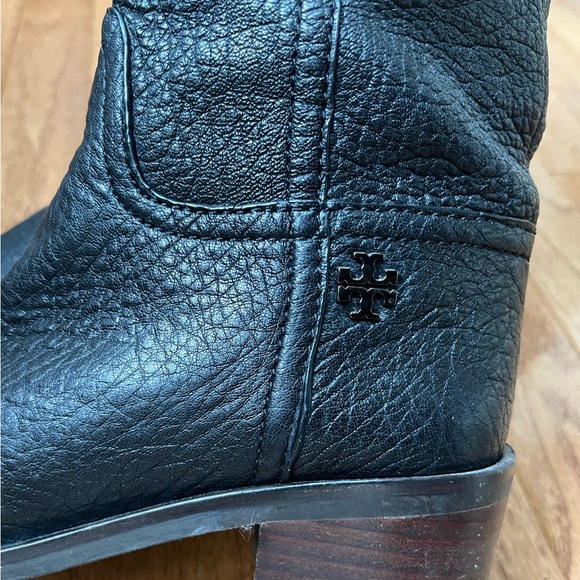 Tory Burch Black Leather Fulton Knee Length Boots Size 5.5 - Picture 15 of 16